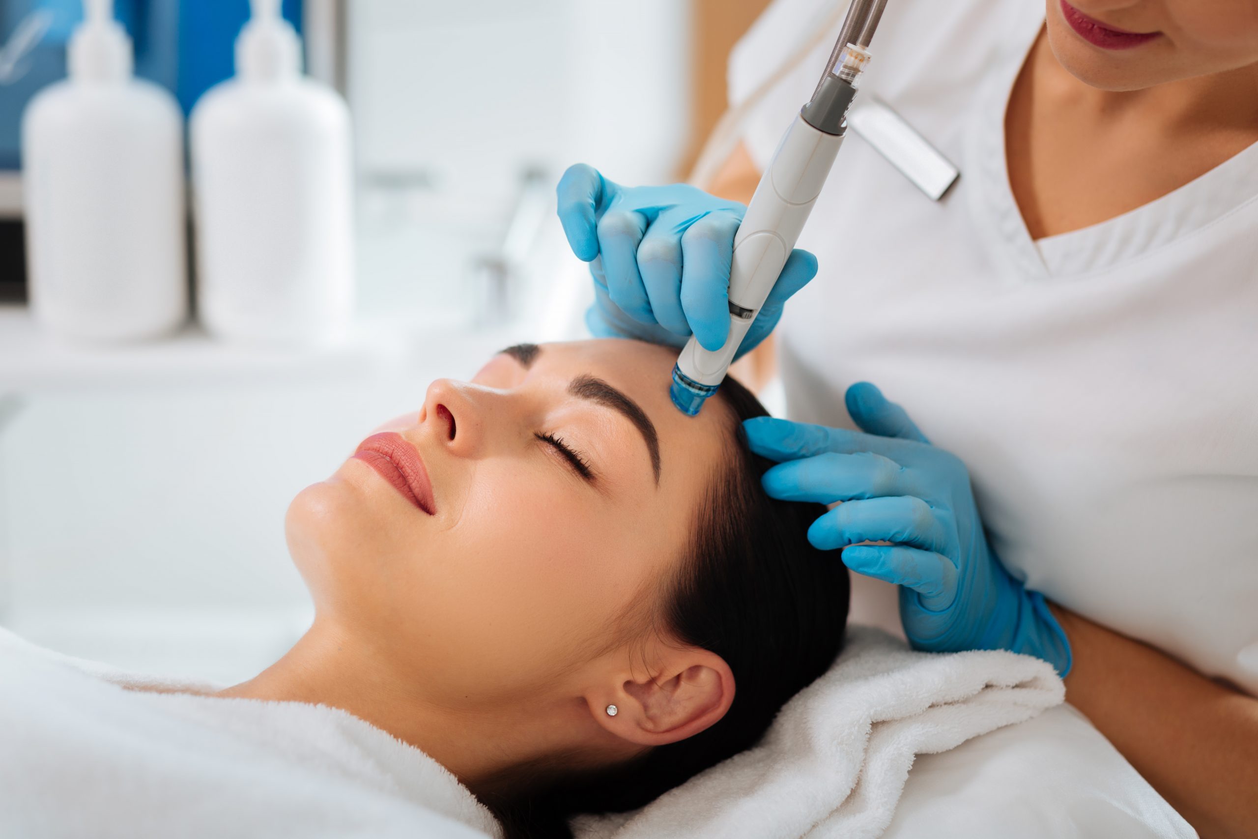 Everything You Need to Know About Hydrafacials
